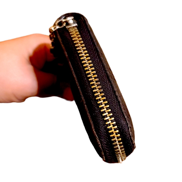 BVLGARI Authentic Black Canvas Zip Around Wallet - Picture 4 of 15